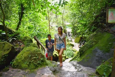 Caminata por la selva hacia la catarata de Ahuashiyacu – Tarapoto